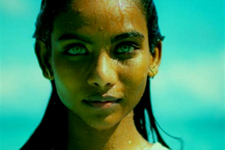 Iris, 28, a red blue-eyed indian companion based in Carpio. Offering Erotic Massage, Tantra, Travel Companion, Fetish, Overnight. Available for incall and ou...