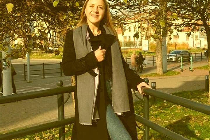 Iris, 28 — Escort in Nyzhnya Krynka, Ukraine