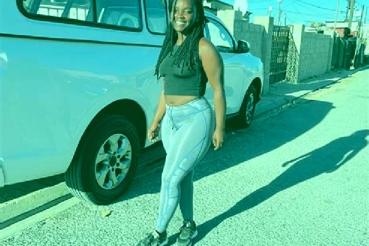 Iris, 28 — Escort in Sese, Botswana