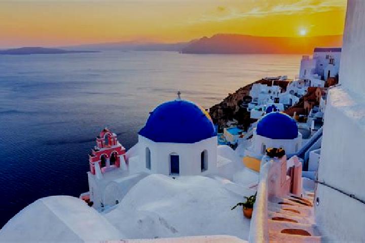 Iris, 28 — Escort in Theodoriana, Greece