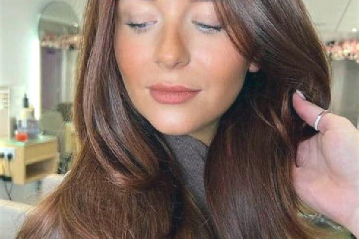 Iris, 29, a auburn brown-eyed mediterranean companion based in Nova Pryluka. Offering GFE, Party Girl, Dinner Date, A-Level. Available for incall and outcall...