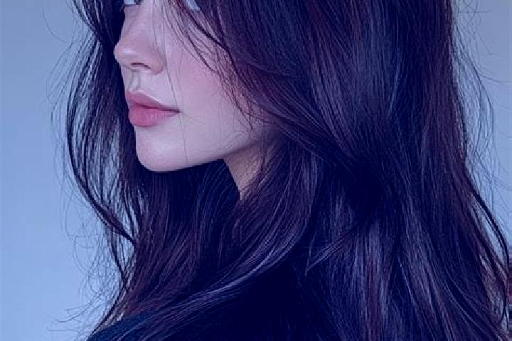 Iris, 29, a auburn dark-eyed asian companion based in Benouville. Offering Overnight, Prostate Massage, A-Level, Couples. Available for incall and outcall, d...