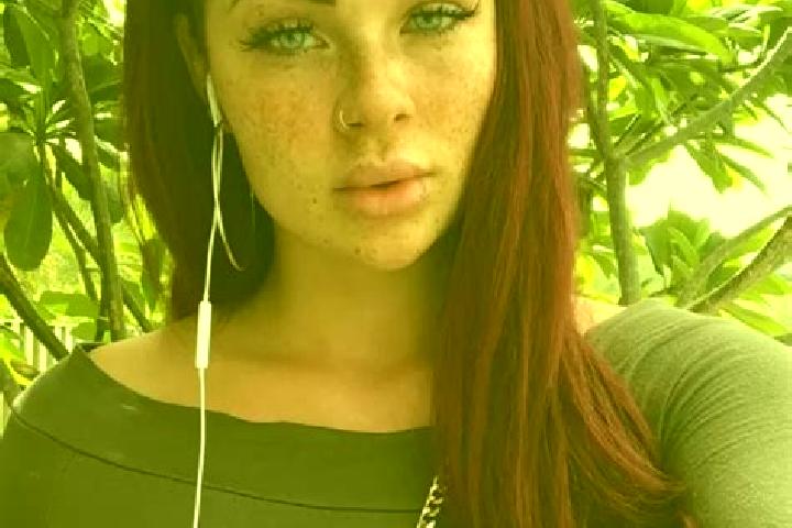 Iris, 29, a auburn dark-eyed latina companion based in Riverton. Offering Striptease, Dinner Date, CIM. Available for incall and outcall, day and evening dates.