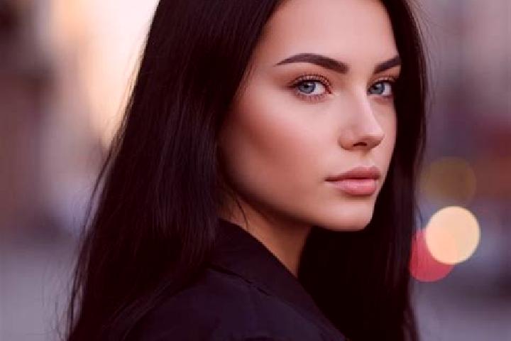 Iris, 29, a black blue-eyed latina companion based in Tianjiazhuang. Offering Overnight, Travel Companion, Girlfriend Experience. Available for incall and ou...