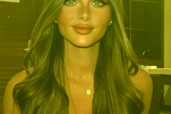 Iris, 29, a brunette dark-eyed european companion based in Bauler. Offering Prostate Massage, Overnight, Travel Companion, Fetish. Available for incall and o...