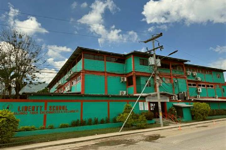 Iris, 29 — Escort in El Buen Pastor, Honduras
