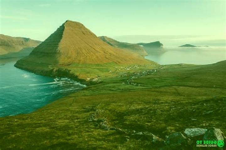 Iris, 29 — Escort in Vidareidi, Faroe Islands