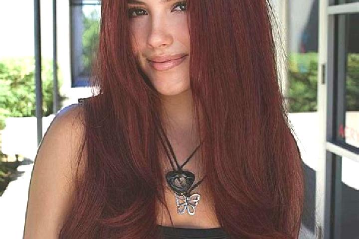 Iris, 30, a auburn dark-eyed slavic companion based in Walserberg. Offering Deep French Kissing, OWO, 69. Available for incall and outcall, day and evening d...
