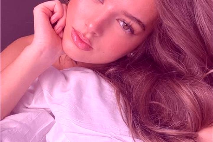 Iris, 30, a brunette hazel-eyed slavic companion based in Hokksund. Offering Domination, CIM, BDSM. Available for incall and outcall, overnight bookings avai...