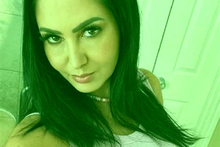 Iris, 30, a red blue-eyed slavic companion based in Depingo. Offering Couples, Prostate Massage, Girlfriend Experience, A-Level. Available for incall and out...