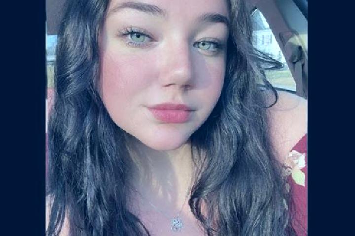 Iris, 30 — Escort in Addyston, United States
