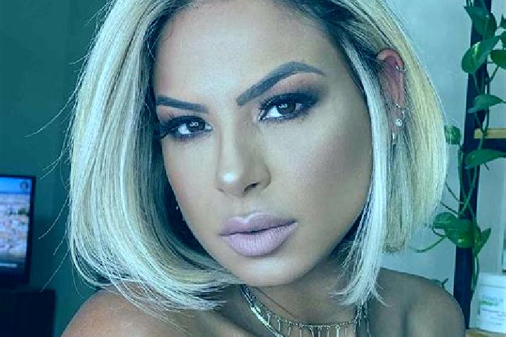 Iris, 30 — Escort in Brezina, Czech Republic