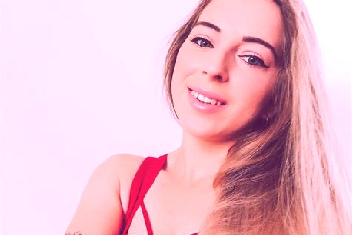 Iris, 30 — Escort in Chocerady, Czech Republic