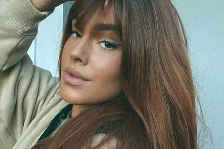 Iris, 31, a auburn brown-eyed latina companion based in Andalo Valtellino. Offering Roleplay, Duos, CIM. Available for incall and outcall, day and evening da...