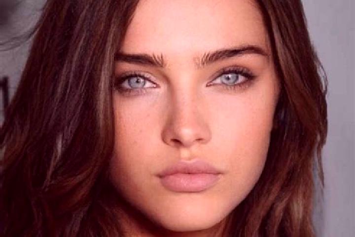 Iris, 31, a brunette blue-eyed caucasian companion based in Pauri. Offering GFE, Tantra, Fetish, Deep French Kissing, Roleplay. Available for incall and outc...