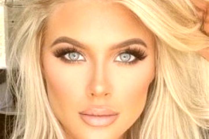 Iris, 31, a platinum blonde hazel-eyed mixed companion based in Simisna. Offering Striptease, Overnight, A-Level, Prostate Massage, BDSM. Available for incal...