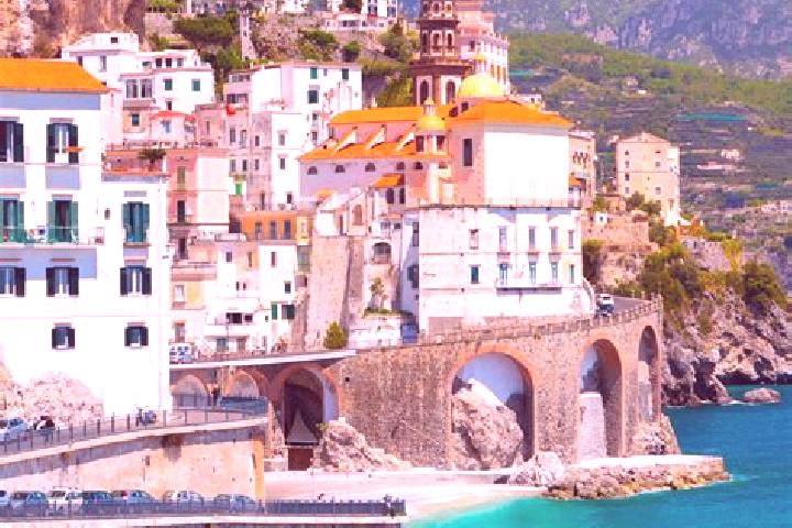 Iris, 31 — Escort in Costa-Barco, Italy