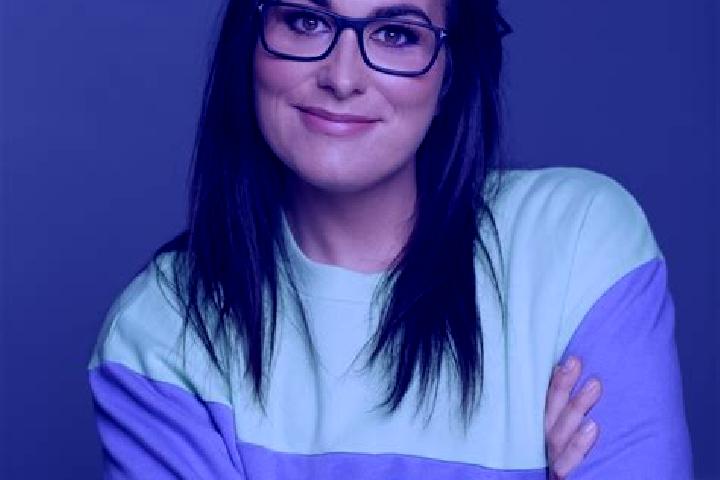 Iris, 31 — Escort in Durrow, Ireland