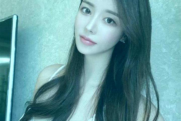 Iris, 31 — Escort in Nagahama, Japan