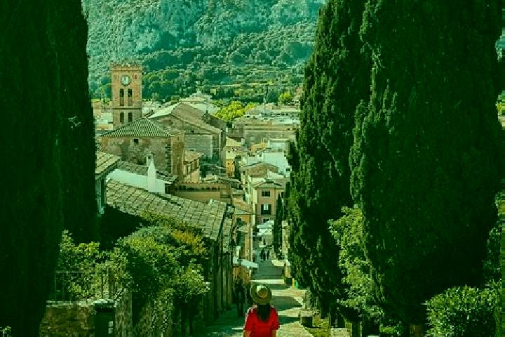 Iris, 31 — Escort in Pollenca, Spain
