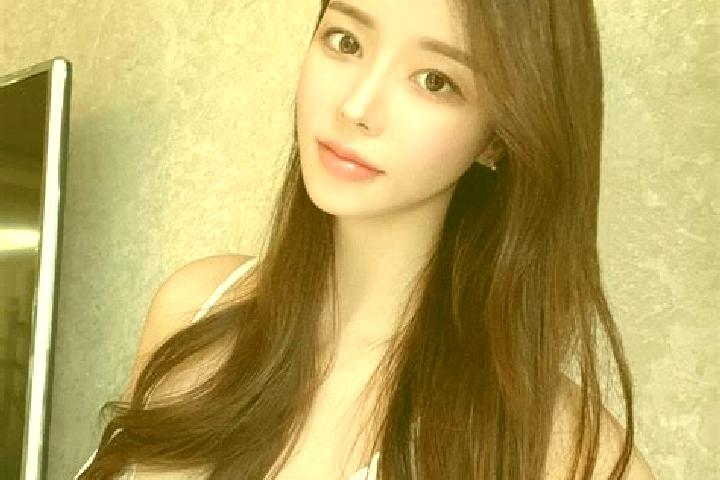 Iris, 31 — Escort in Yangmadao, China