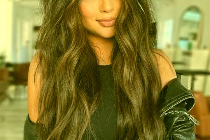 Iris, 32, a brunette dark-eyed mixed companion based in Coyol (Vega Larga). Offering Erotic Massage, Dinner Date, Striptease, Couples. Available for incall a...