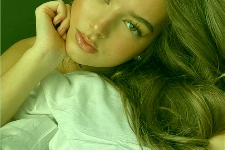 Iris, 32, a brunette hazel-eyed caribbean companion based in Sint-Huibrechts-Hern. Offering Duos, OWO, Tantra, Striptease. Available for incall and outcall, ...
