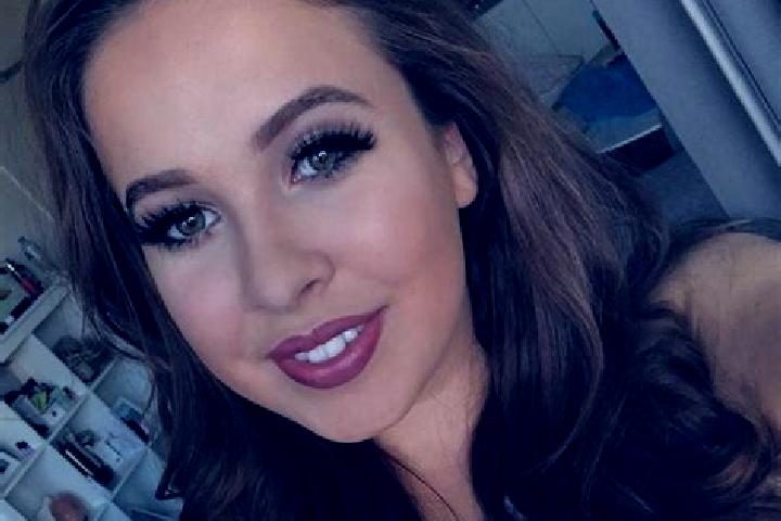Iris, 32, a dark blonde brown-eyed european companion based in Grossharthau. Offering Erotic Massage, Massage, Striptease, Domination, Roleplay. Available fo...