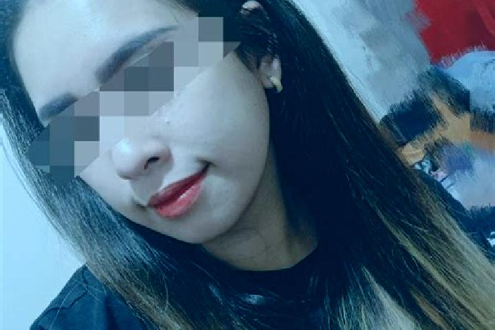 Iris, 32, a red dark-eyed indian companion based in Retortillo de Soria. Offering Fetish, Prostate Massage, Duos. Available for incall and outcall, day and e...