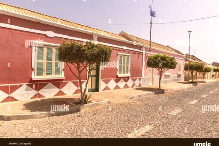 Iris, 32 — Escort in Achada Galego, Cape Verde