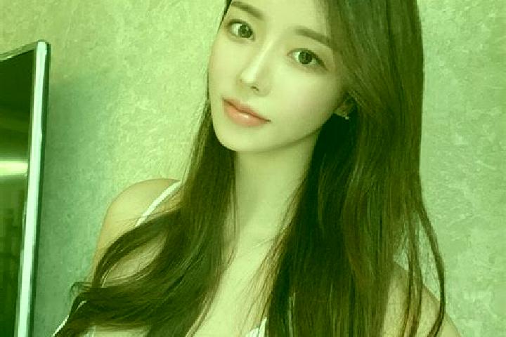 Iris, 32 — Escort in Aoxi, China