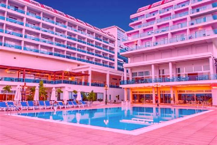 Iris, 32 — Escort in Colakli, Turkey