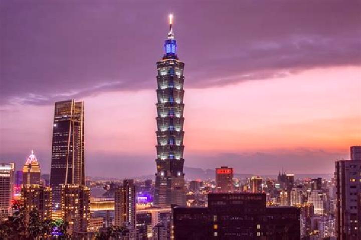 Iris, 32 — Escort in Emei, Taiwan