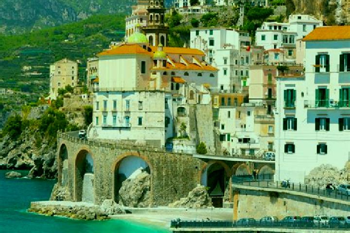 Iris, 32 — Escort in Itala, Italy
