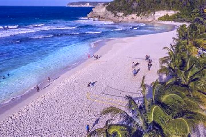 Iris, 32 — Escort in Petites Anses, Guadeloupe