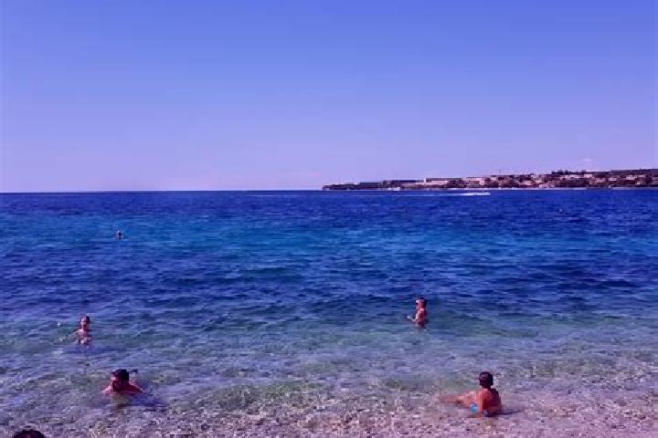 Iris, 32 — Escort in Petrcane, Croatia