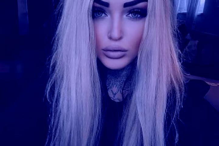 Iris, 32 — Escort in Tlucna, Czech Republic