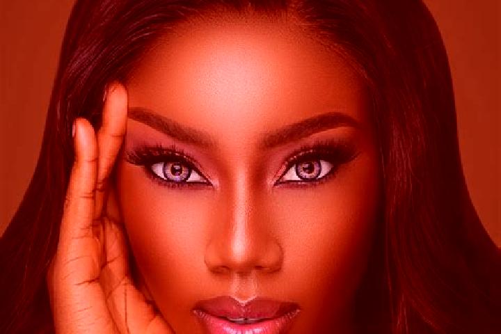 Iris, 33, a auburn blue-eyed ebony companion based in Ricca. Offering Tantra, BDSM, CIM, Massage, Travel Companion. Available for incall and outcall, day and...