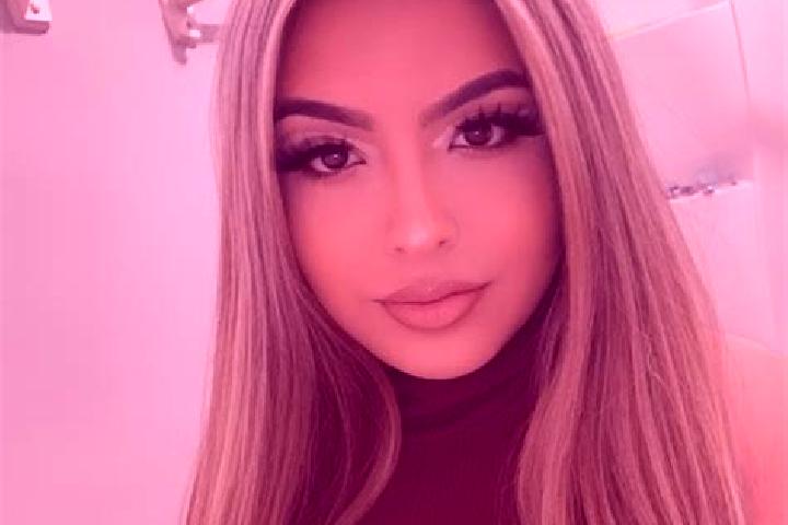 Iris, 33, a blonde amber-eyed latina companion based in Cherlak. Offering Massage, BDSM, Roleplay. Available for incall and outcall, day and evening dates.