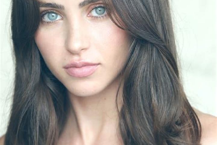 Iris, 33, a brunette amber-eyed latina companion based in Basti Aukharvand. Offering Girlfriend Experience, Deep French Kissing, GFE, Domination. Available f...