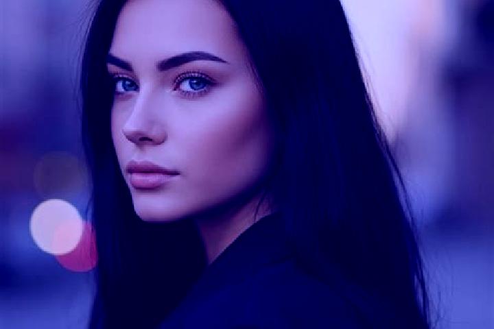 Iris, 33, a dark blonde blue-eyed latina companion based in Fef. Offering 69, Deep French Kissing, Striptease, Roleplay. Available for incall and outcall, da...