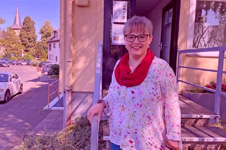Iris, 33 — Escort in Berkum, Germany