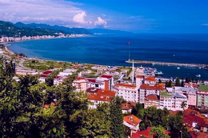 Iris, 33 — Escort in Kalkandere, Turkey