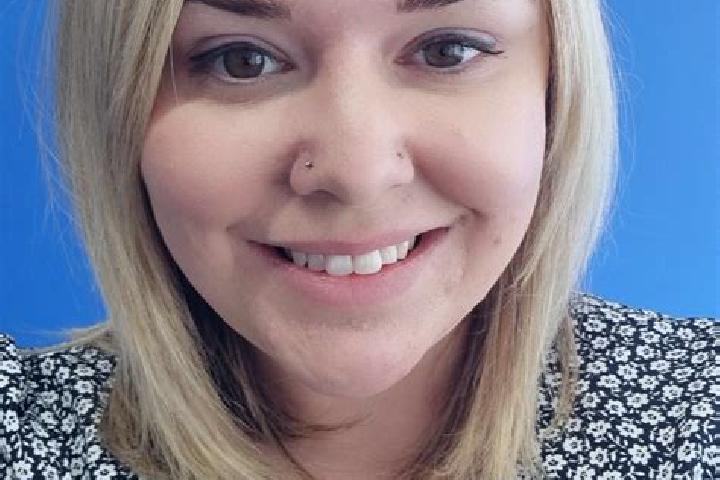 Iris, 33 — Escort in Kirkby in Ashfield, United Kingdom