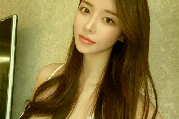Iris, 33 — Escort in Yajia, China