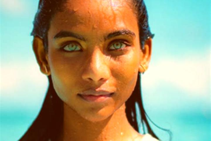 Iris, 34, a black blue-eyed indian companion based in Obiracho. Offering Erotic Massage, BDSM, A-Level, 69. Available for incall and outcall, overnight booki...