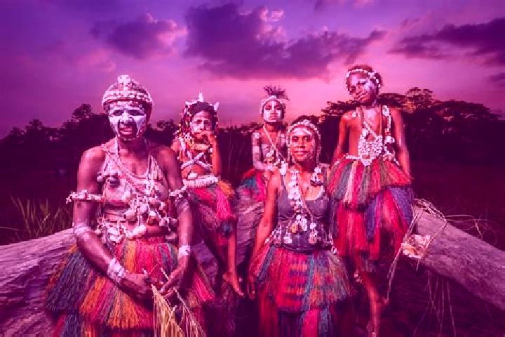Iris, 34 — Escort in Ambunti, Papua New Guinea