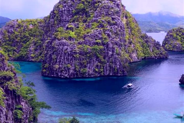 Iris, 34 — Escort in Gadung, Philippines