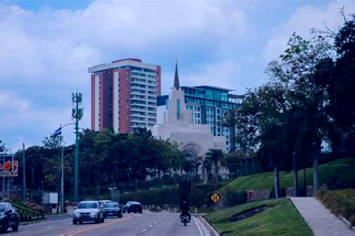 Iris, 34 — Escort in Nuevo Cuscatlan, El Salvador