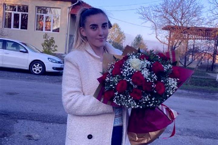 Iris, 34 — Escort in Voetin, Romania